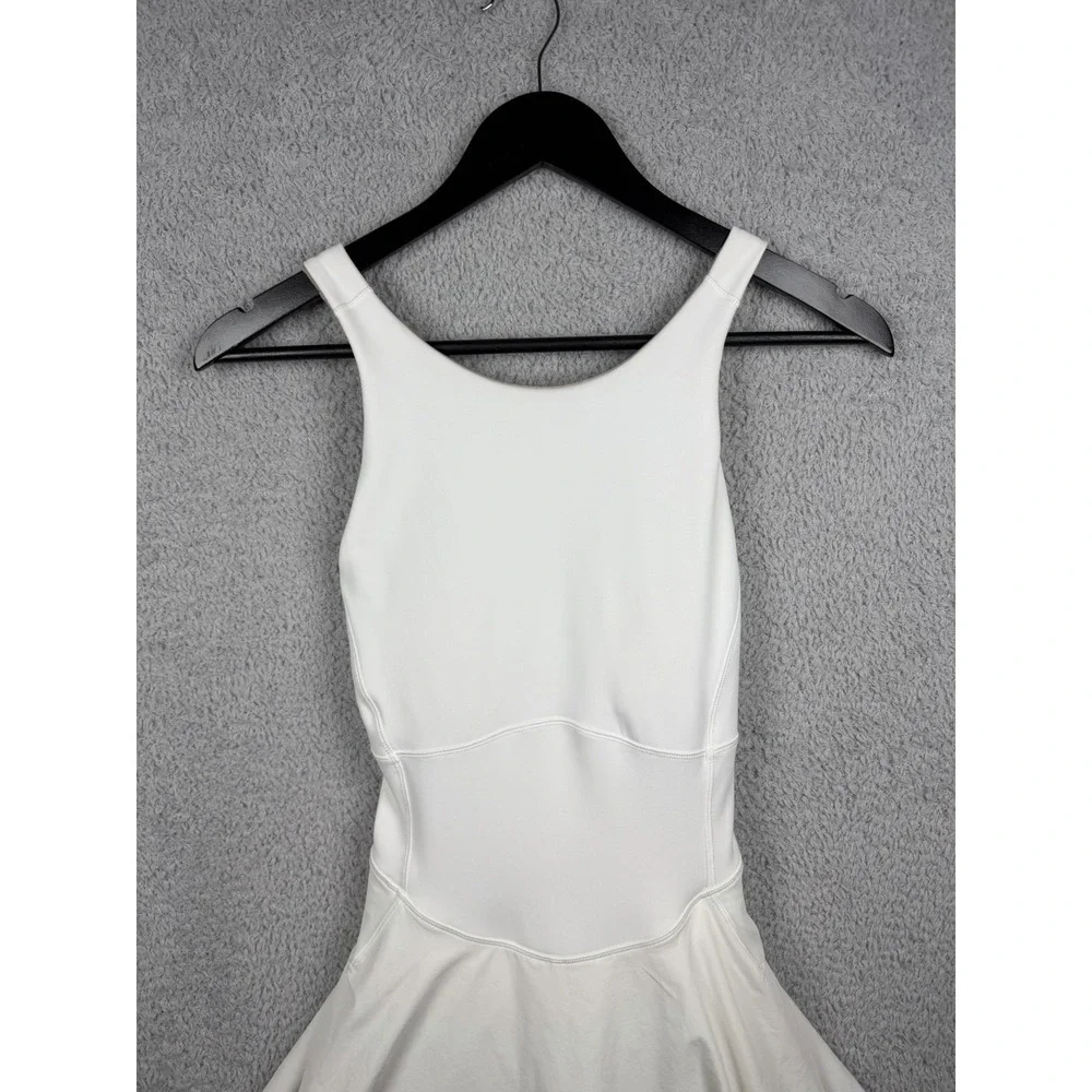 NWT Lululemon Court Crush White Tennis Dress with Built-In Shorts Sz 6 Racerback